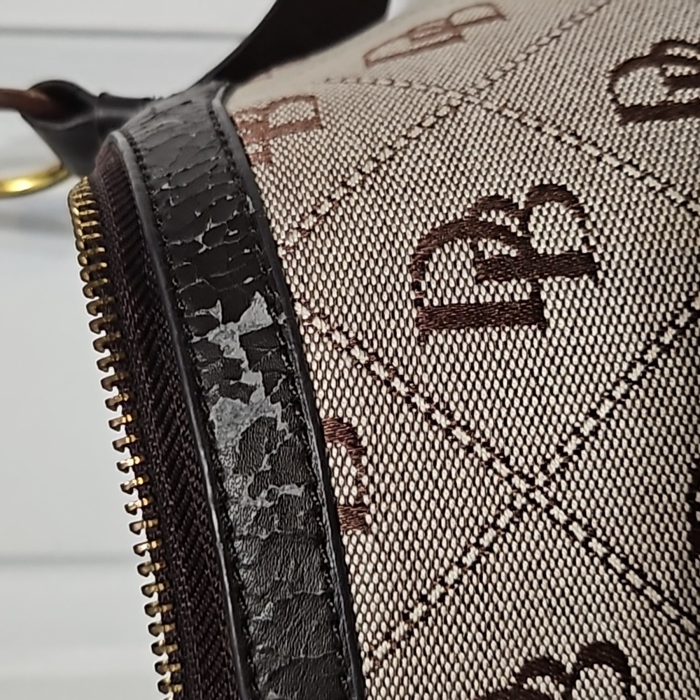 Purse - Picture 3 of 9